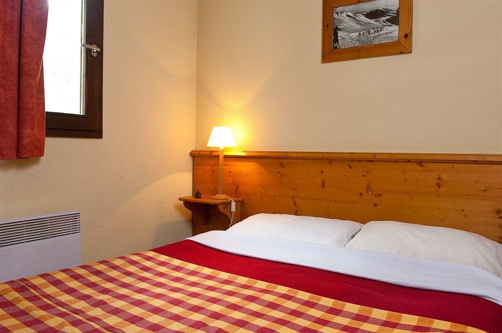Madame Vacances Residence Les Chalets Du Thabor Valfrejus Exterior photo